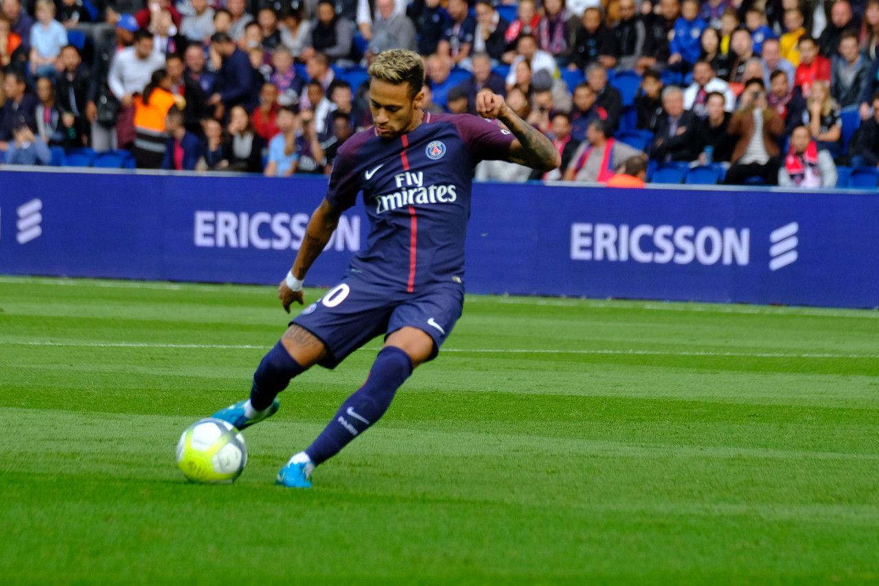 多特vs博德闪耀：法比奥-席尔瓦首发，布兰特、拜尔出战（多特战博德闪耀：法比奥-席尔瓦先发，布兰特与拜尔登场）