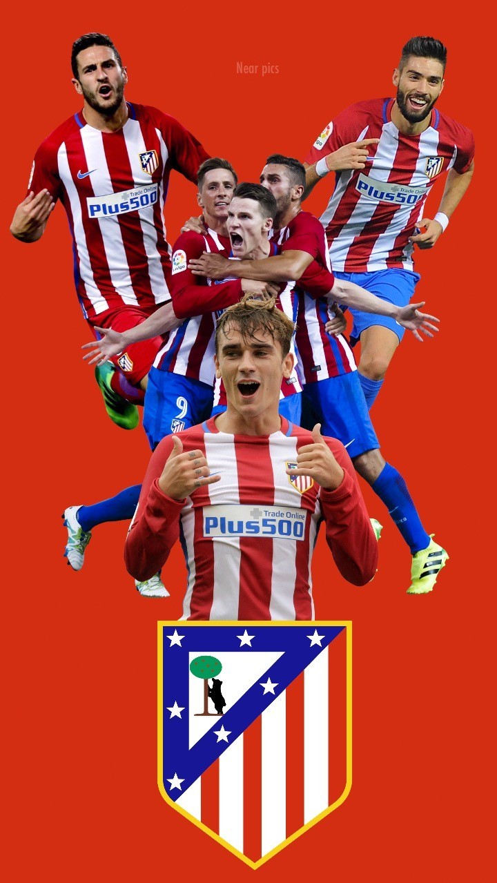 从手足无措到游刃有余，齐达内在公园学着踢毽子（齐达内公园学踢毽子：从生疏到娴熟）