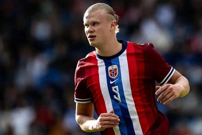 弗洛伦齐：在罗马时我们阵容很强，但对手是能拿100分的尤文（弗洛伦齐：在罗马我们实力不弱，无奈对面是能冲破100分的尤文）