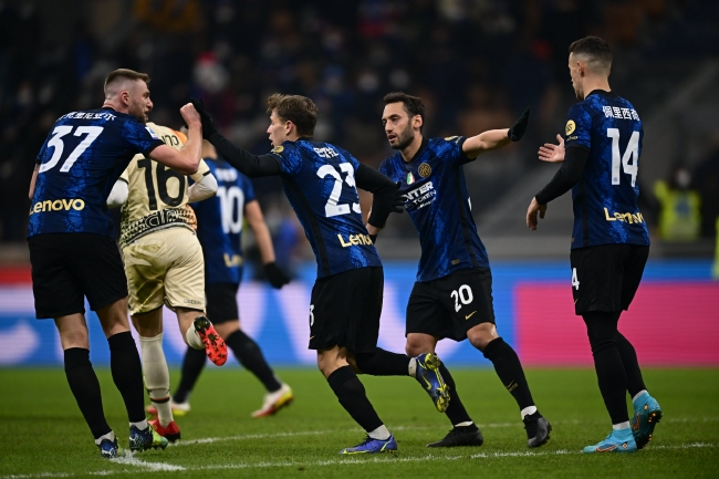 世体：拉莫斯最希望重回西班牙踢球，并梦想加盟有欧战的球队（世体：拉莫斯盼重返西班牙赛场，渴望加盟拥有欧战资格的球队）