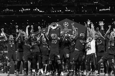 剑南春｜巴萨5-3贝蒂斯迎西甲6连胜，费兰戴帽，亚马尔点射（剑南春｜巴萨5-3击退贝蒂斯收获西甲六连胜：费兰帽子戏法，亚马尔点射破门）