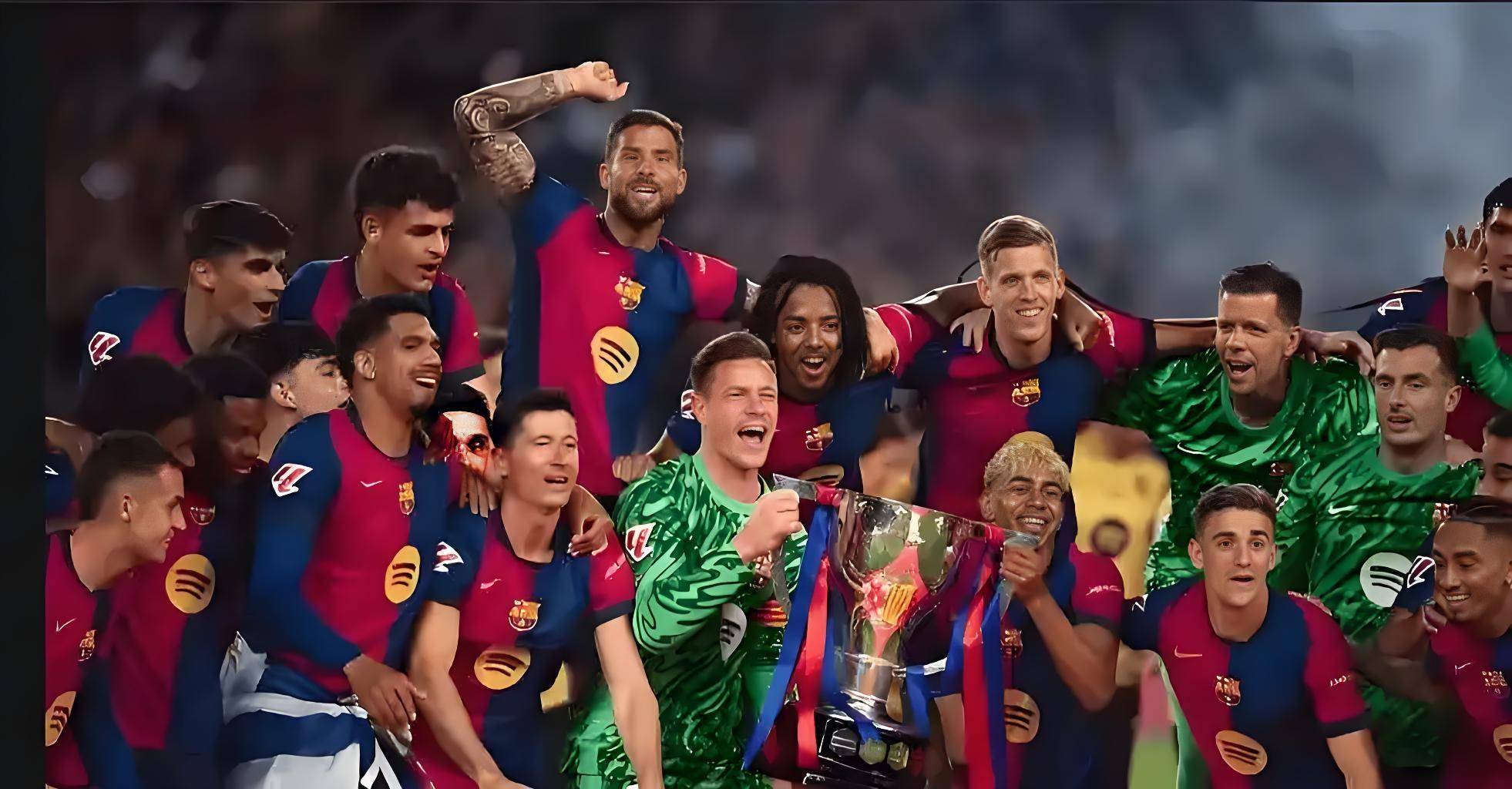 战狼队贡献2射1传！官方：B费当选英超第十五轮最佳球员（对阵狼队2射1传！官方：B费当选英超第15轮最佳球员）