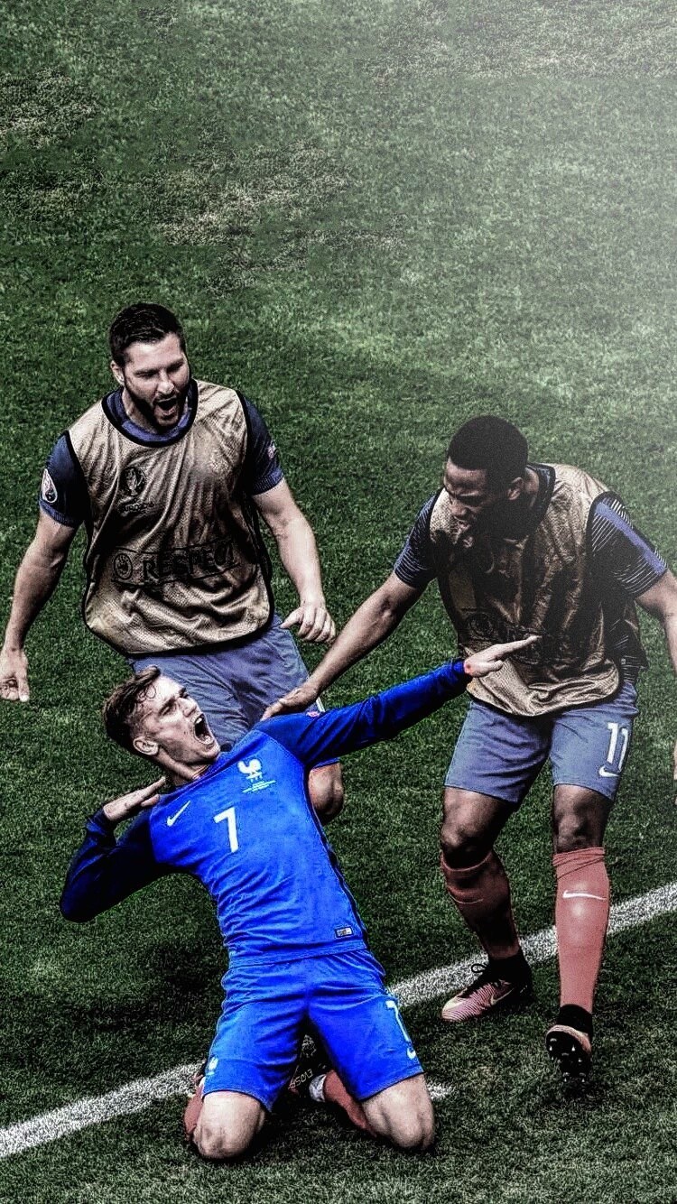 加拉：切尔西应该签下奥斯梅恩，他能带领蓝军重回巅峰（加拉建议切尔西引进奥斯梅恩：他能助蓝军重返巅峰）