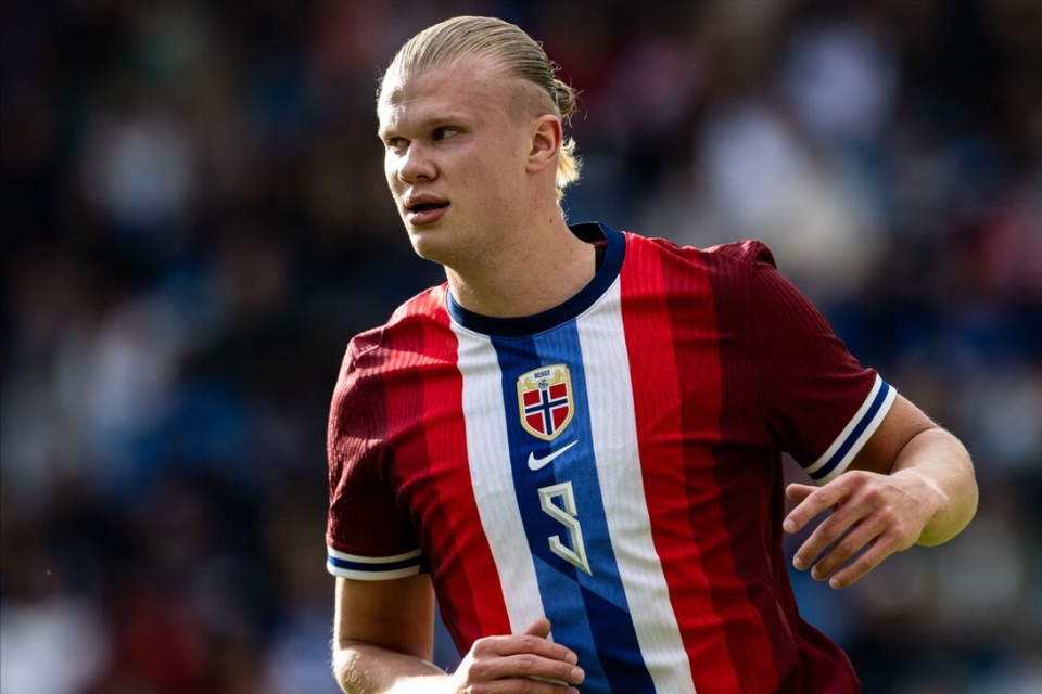 男双出战！国乒8-2力克法国取得混团六连胜（男双登场！国乒8比2击败法国，混团豪取六连胜）