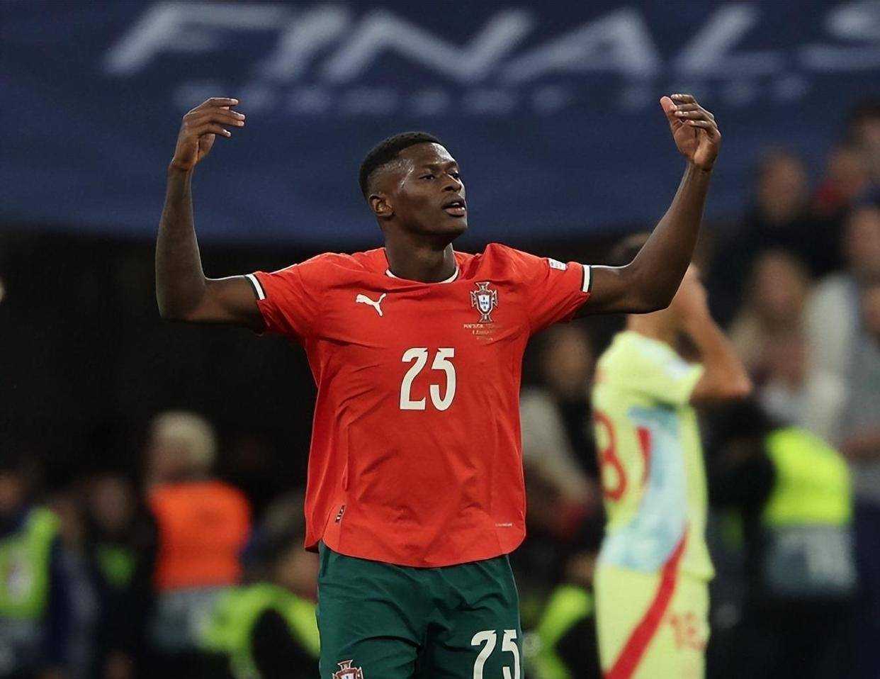 每体：费尔明在西班牙队的重要性得到提升，有望争夺首发位置（每体：费尔明在西班牙队地位提升，有望竞争首发）