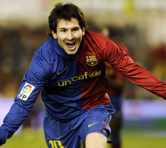 字母哥这时候的买房动作，真的让人浮想联翩啊！（字母哥此刻的置业操作，着实引人遐想）